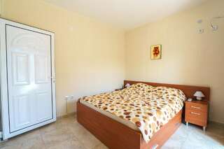 Апартаменты Apartments Lora Бар Номер-студио с балконом-12