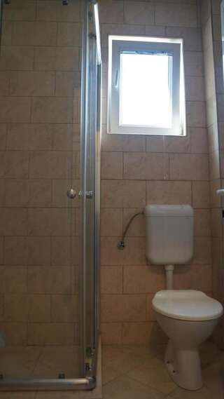 Апартаменты Apartments Lora Бар Номер-студио с видом на сад-31